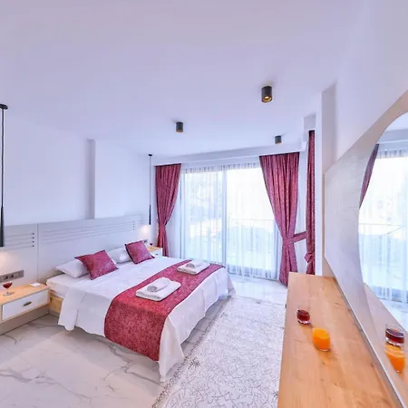 Hotel Saltanat 4*